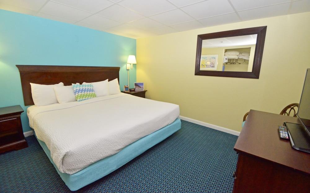 Hotel Cayman 3*